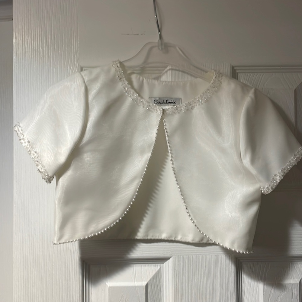 Sarah Louise shrug for girls.  Communion/flower girl shrug size 8 years.